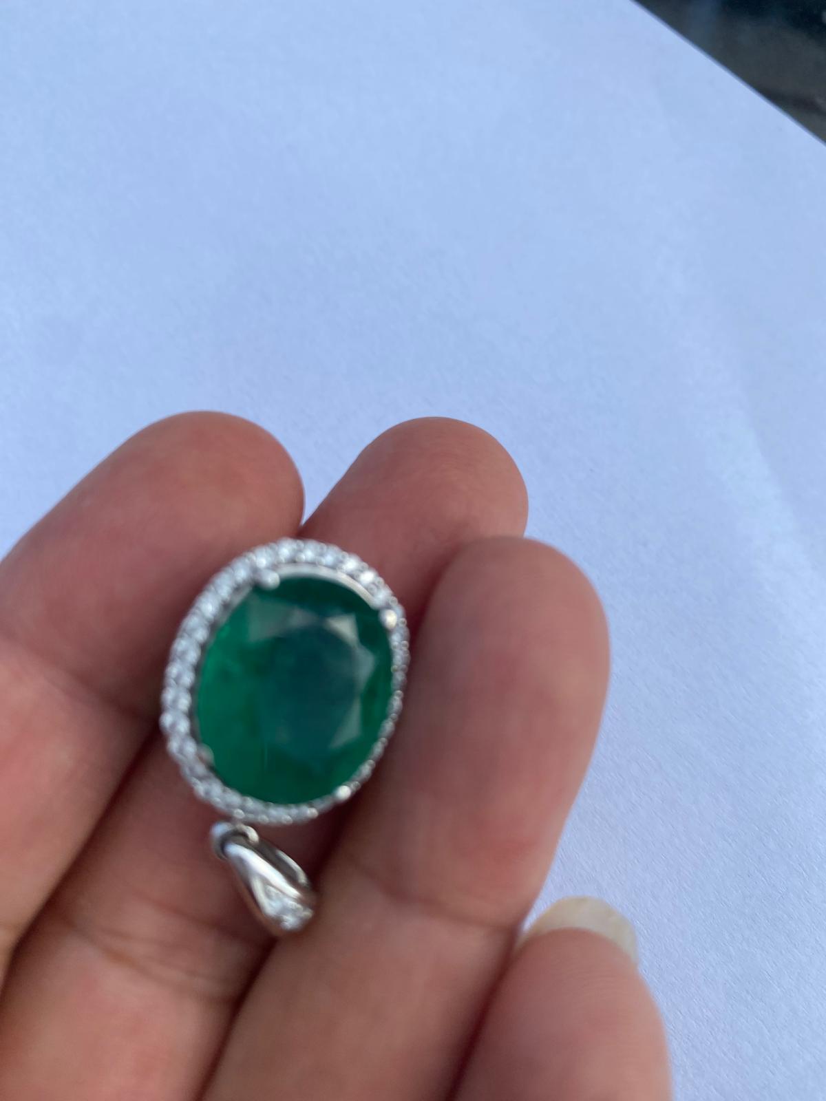 9.30 ct Zambian Emerald Pendant – Oval Cut, Diamond Halo, Sterling Silver Setting
