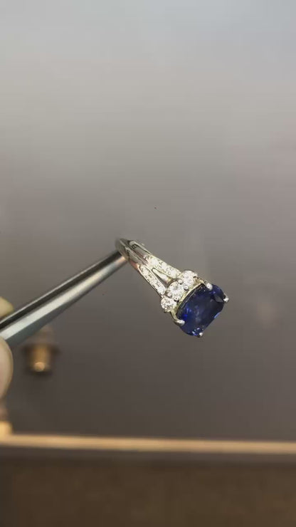 GIA Certified 4.3ct Unheated Ceylon Sapphire Ring